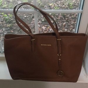 Michael Kors Tote